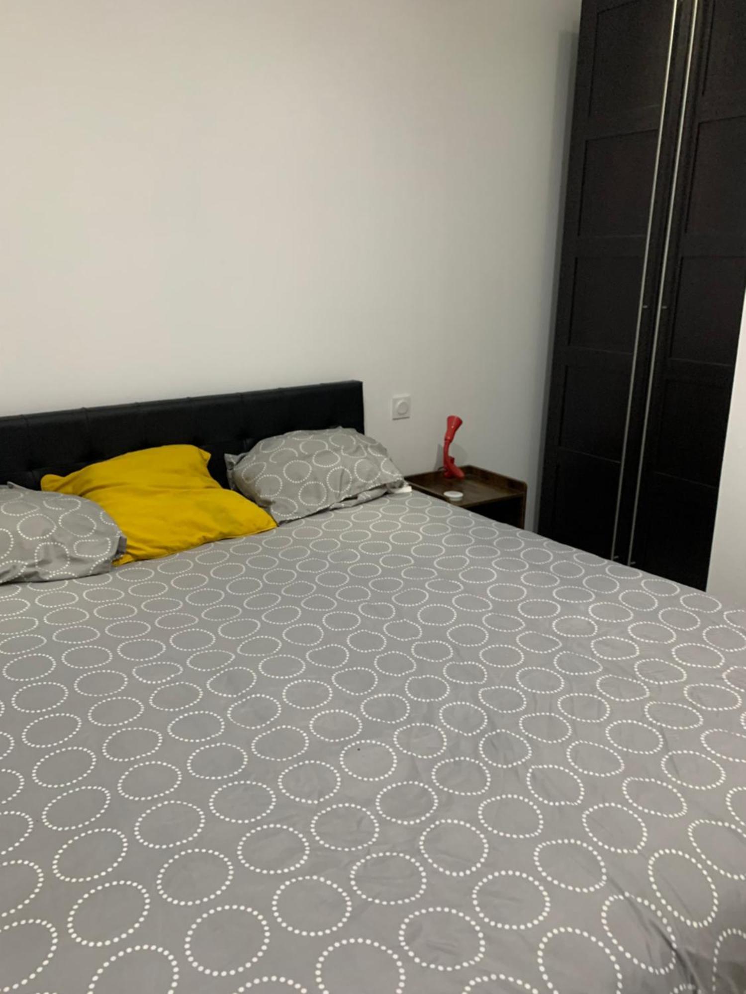 Apparemment T2 En Centre Ville Gournay-en-Bray Kültér fotó